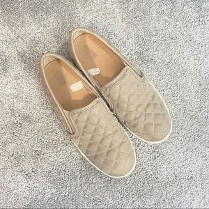 Mossimo Supply co slip on shoes